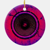 Muziekluidspreker op een gekraakte muur keramisch ornament (Achterkant)