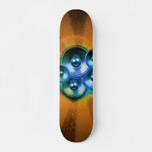 Muziekluidsprekers en oranje uitbarsting persoonlijk skateboard
