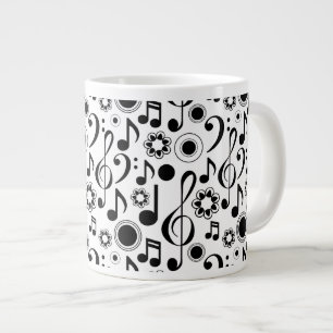 Muzieknoten en reinigingsmiddelen grote koffiekop