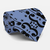 Muzieknoten in het zwart op een stropdas (Opgerold)