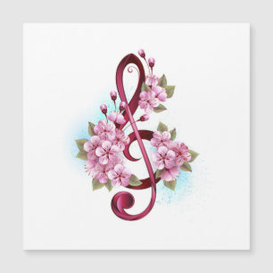 Muzieknoten in vioolsleutel met Sakura-bloemen