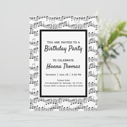 Muzieknoten Musical Birthday Invitation Kaart (Staand voorkant)