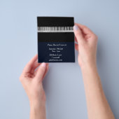 Muziekprestaties in de Piano Overweging Flyer (Hand)