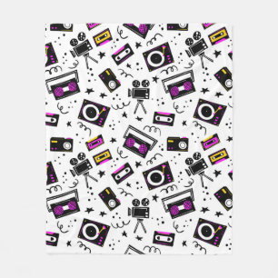 Muziekspeler, bandrecorder, videoband, filmcamera, fleece deken
