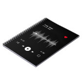 Muziekspeler Kunstenaar en Song Aangepast Notitieboek (Linkerzijde)