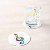 Muzikale sleutel in regenboogkleurige vioolsleutel ronde kartonnen onderzetter (Insitu)