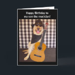muzikant Son Birthday Kaart<br><div class="desc">grappige kaart voor de zoon/neef die muzikant is of van muziek houdt als hobby. Voorkant: "Gelukkige verjaardag voor mijn zoon de muzikant!" Binnen: "... van je grootste fan! Liefde, mam" U kunt alle tekst aanpassen en de lettertypen en kleuren van lettertypen wijzigen.</div>