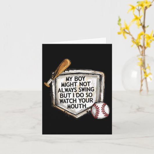 My Boy Might Not Always Swing But I Do Baseball Mo Kaart (Gele Bloem)
