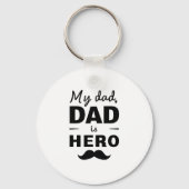 My Dad Is Hero - Bold Vaderdag Typography Sleutelhanger (Achterkant)