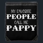 My Favorite People Call Me Grandpa Funny Fathers Trekkoord Rugzakje<br><div class="desc">My Favorite People Call Me Grandpa Funny Fathers Day Gift. Perfect gift for your dad,  mom,  papa,  men,  women,  friend and Famy members on Thanksgiving Day,  Christmas Day,  Mothers Day,  Fathers Day,  4th of July,  1776 Independent day,  Veterans Day,  Halloween Day,  Patrick's Day</div>