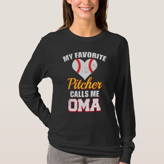 My Favorite Pitcher Calls Me Oma Pitcher Baseball  T-shirt (Voorkant)