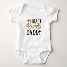 My Heart Belongs To Daddy Typografie Romper