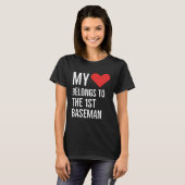 My heart belongs to the 1st baseman anniversary qu t-shirt (Voorkant volledig)