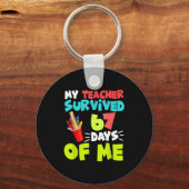 My Teacher Survived 67 Days Of Me Student Pul Boys Sleutelhanger (Voorkant)