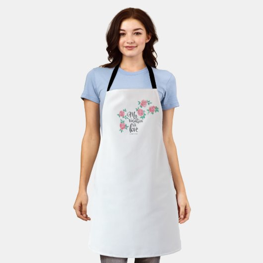 My Vocation is Love Apron Schort (Gedragen)