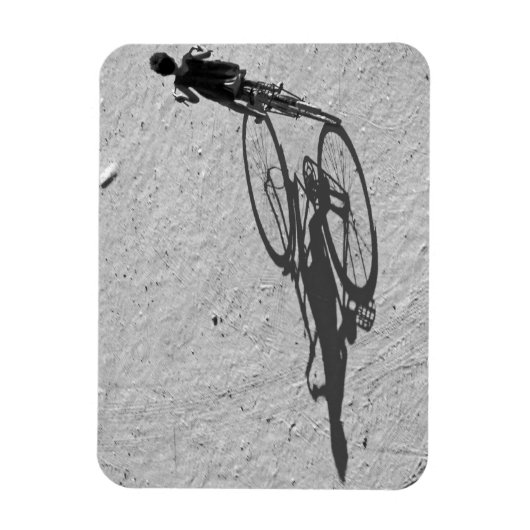 Myamar, Bagan, Young boy die een enorme fiets heef Magneet (Verticaal)