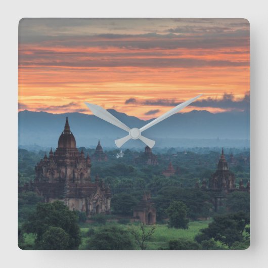 Myanmar, Bagan Sunrise Vierkante Klok (Voorkant)