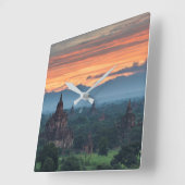 Myanmar, Bagan Sunrise Vierkante Klok (Hoek)
