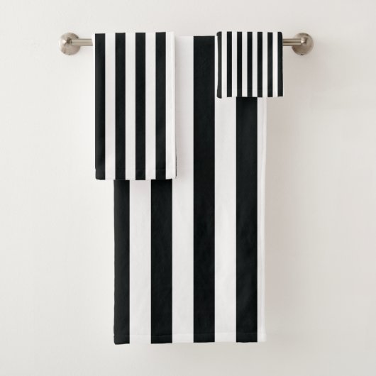 Mydeas | Zwarte en witte dun strepen Bad Handdoek (Insitu)