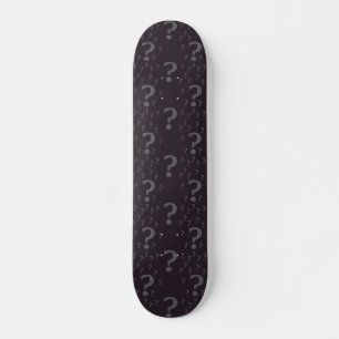 Mysterie-vraagteken: onbewerkte puzzelgrijs persoonlijk skateboard