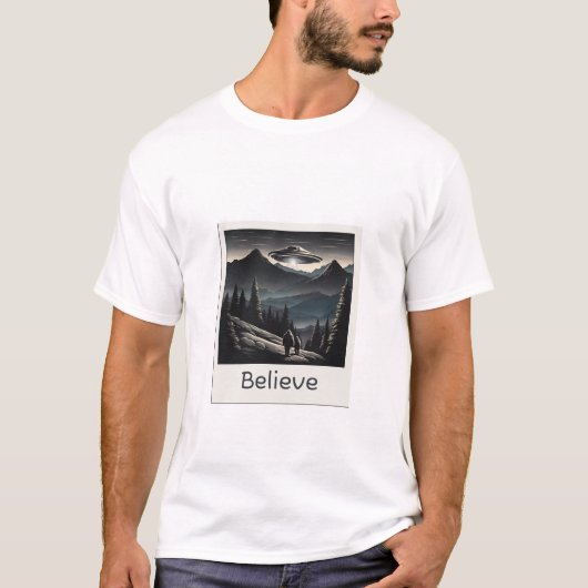 Mysteries van de bergen t-shirt (Voorkant)