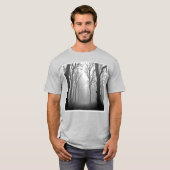 Mysterieus nevelig bospad t-shirt (Voorkant volledig)
