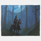 Mysterieuze Black Knight in het Moonlit Bos Fleece Deken (Voorkant (Horizontaal))