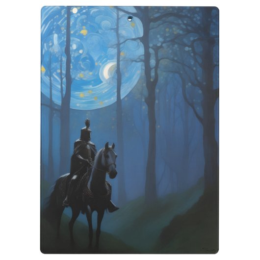 Mysterieuze Black Knight in het Moonlit Bos Klembord (Achterkant)
