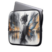 Mysterieuze fee mistige stad gloeiende etherische laptop sleeve (Voorkant Links)