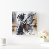 Mysterieuze fee mistige stad gloeiende etherische vierkante klok (Huis)