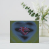 Mysterieuze harten art ontwerp donkere mistige kle briefkaart (Staand voorkant)