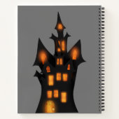 Mysterieuze memoires: Halloween Custom 8.5" x 11" Notitieboek (Achterkant)