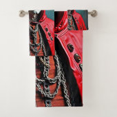 Mysterieuze met capuchon beklede schedelfiguur bad handdoek (Insitu)