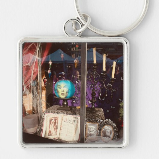Mysterieuze spookwinkel aan de straat sleutelhanger (Voorkant)