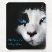 Mysterious Blue Eyed Tuxedo Cat MousePad Muismat (Voorkant)