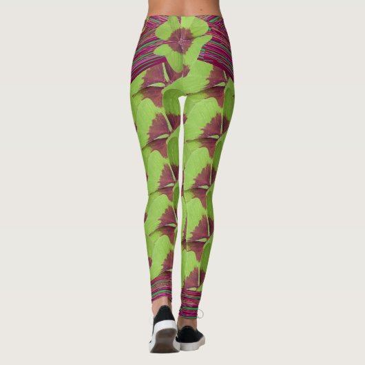 Mysterious Clover Leggings (Achterkant)
