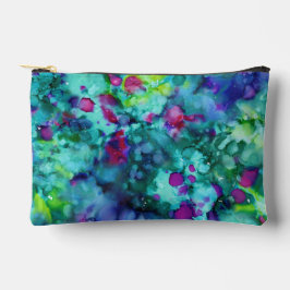 mysterious fathoms below : etui