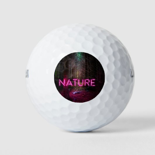 Mysterious spruce forest natuur neon magenta-teken golfballen (Voorkant)