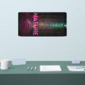 Mysterious spruce forest natuur neon magenta-teken spandoek (Beurs)