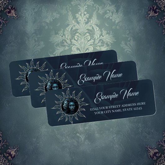 Mystical connection, mystical woman and the lion. etiket