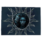 Mystical connection,  mystical woman and the lion. groot cadeauzakje (Achterkant)