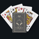 Mystiek Zodiac Tarot Celestial Vrijgezellenfeest Pokerkaarten<br><div class="desc">Mystiek Zodiac Tarot Celestial Vrijgezellenfeest Speelkaarten Duik in de mystiek van de kosmos met deze Mystieke Zodiac Tarot Kaart Celestial Vrijgezellenfeest set. Elke kaart, een portaal naar de sterren, onthult de reis van de bruid door het hemelrijk. Rijk aan symboliek en versierd met boeiende kunstwerken, het is een boeiende manier...</div>