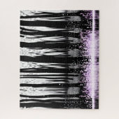Mystiek Zwart-wit Woud met Paarse Bloem Legpuzzel (Verticaal)