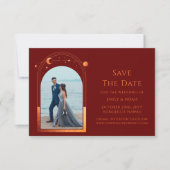 Mystieke Chic Rode Oranje Ster Maan Foto Ruimte Save The Date (Voorkant)