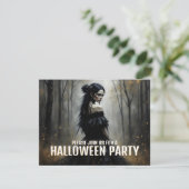 Mystieke dame in donker Halloween bos (Staand voorkant)