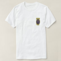 Mystieke Gouden Sleutel & Bloei: Elegant Logo T-Sh
