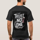 "Mystieke King Snake Graphic met 'Trust No One" T-shirt (Achterkant)