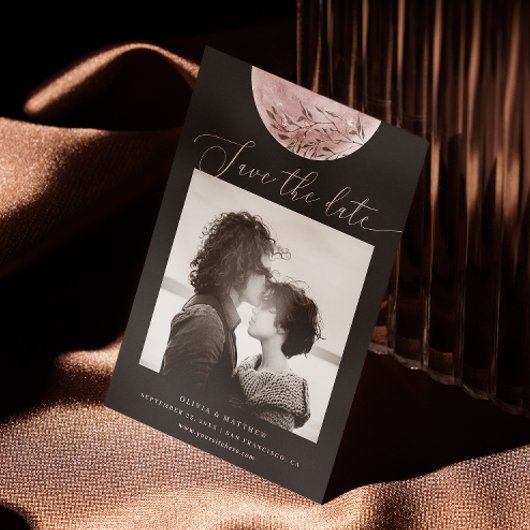 Mystieke Maan | Elegante Zwarte Kosmische Fototrou Save The Date
