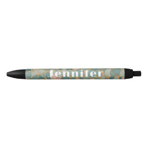 Mystieke Schalen: Pastel Fantasy Zwarte Inkt Pen