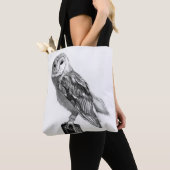 Mystieke schuur uil potlood tekening" tote bag (Dichtbij)